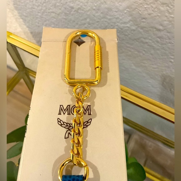 MCM Keychain/Bag Charm, Vintage. NIB. EUC - Picture 4 of 9